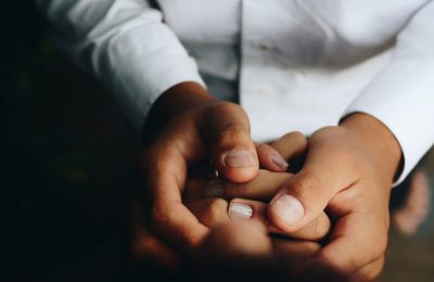 holdinghands-scaled.jpg holdinghands-scaled.jpg